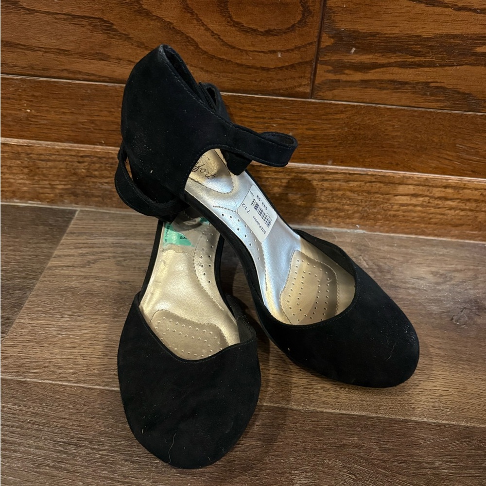 Dexflex Comfort Black Heels
